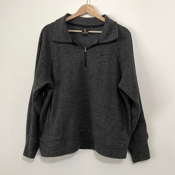 Nike Men's 1/4 Zip Pullover Sweatshirt - Picture 2 of 5